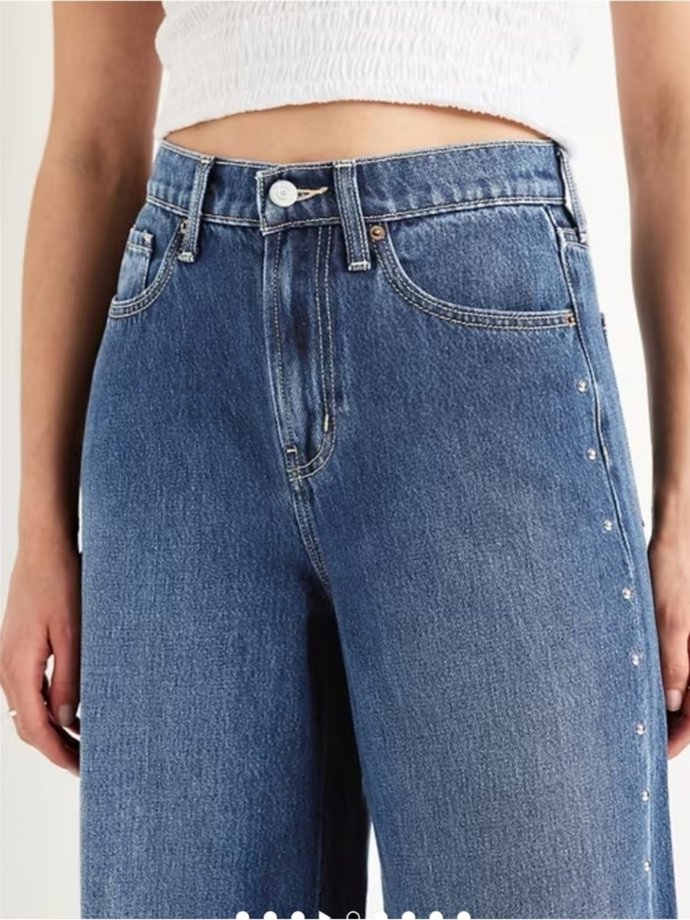 OLD NAVY | High-Rise Baggy Wide Leg Jeans with Side Studs - Picture 3 of 10